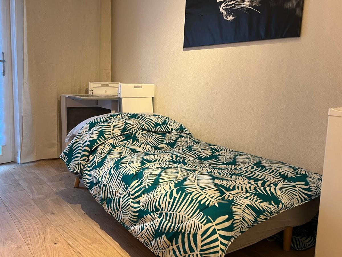 F2 Av Marx Dormoy Centre A *